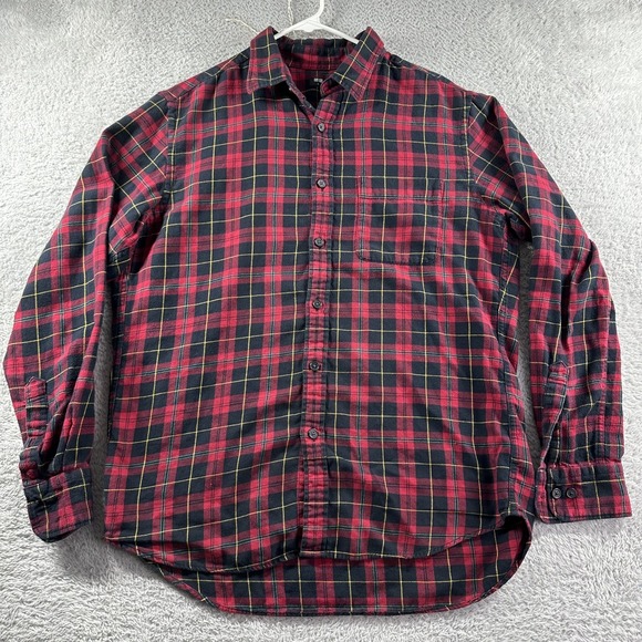 Uniqlo Shirt Mens Large Plaid  Button Up Red‎ Long Sleeve Outdoors Preppy - Picture 1 of 7